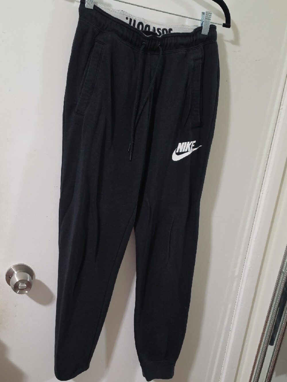 Nike Black Full-Zip Hoodie and Joggers Set with White Swoosh - Picture 3 of 8
